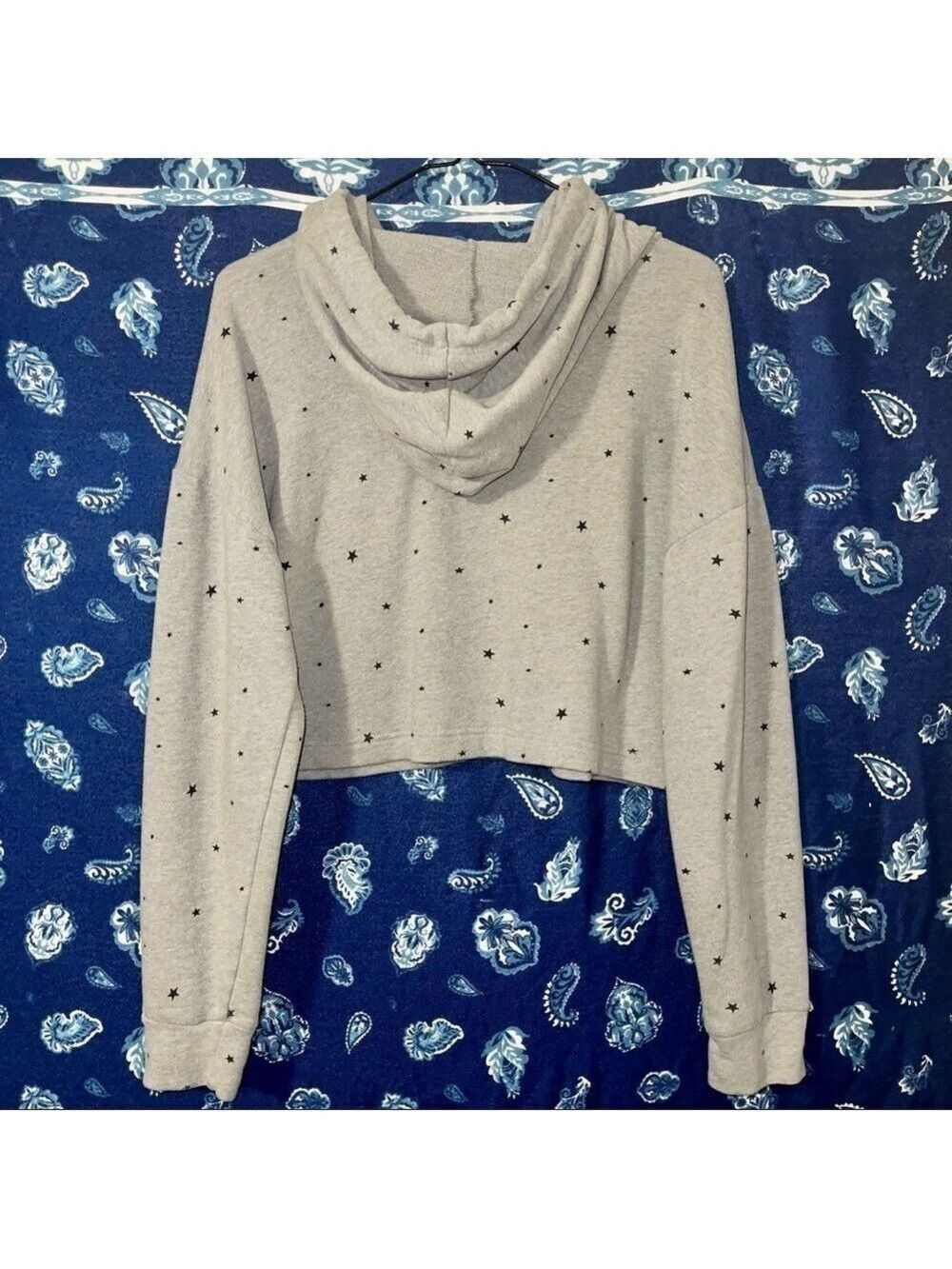 Wild Fable Gray Crop Top Hoodie - Picture 5 of 6